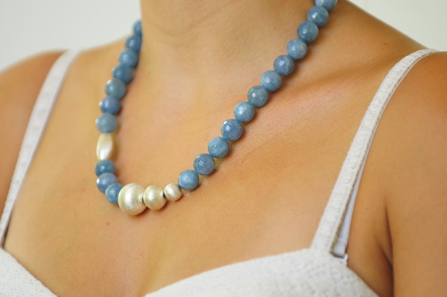 Blaue Stein Halskette, Edelstein-Halskette, Aqua Quarz Statement Silber Perlen Geschenk Für Sie, Cocktail-Halskette von SheriEthnicJewelry