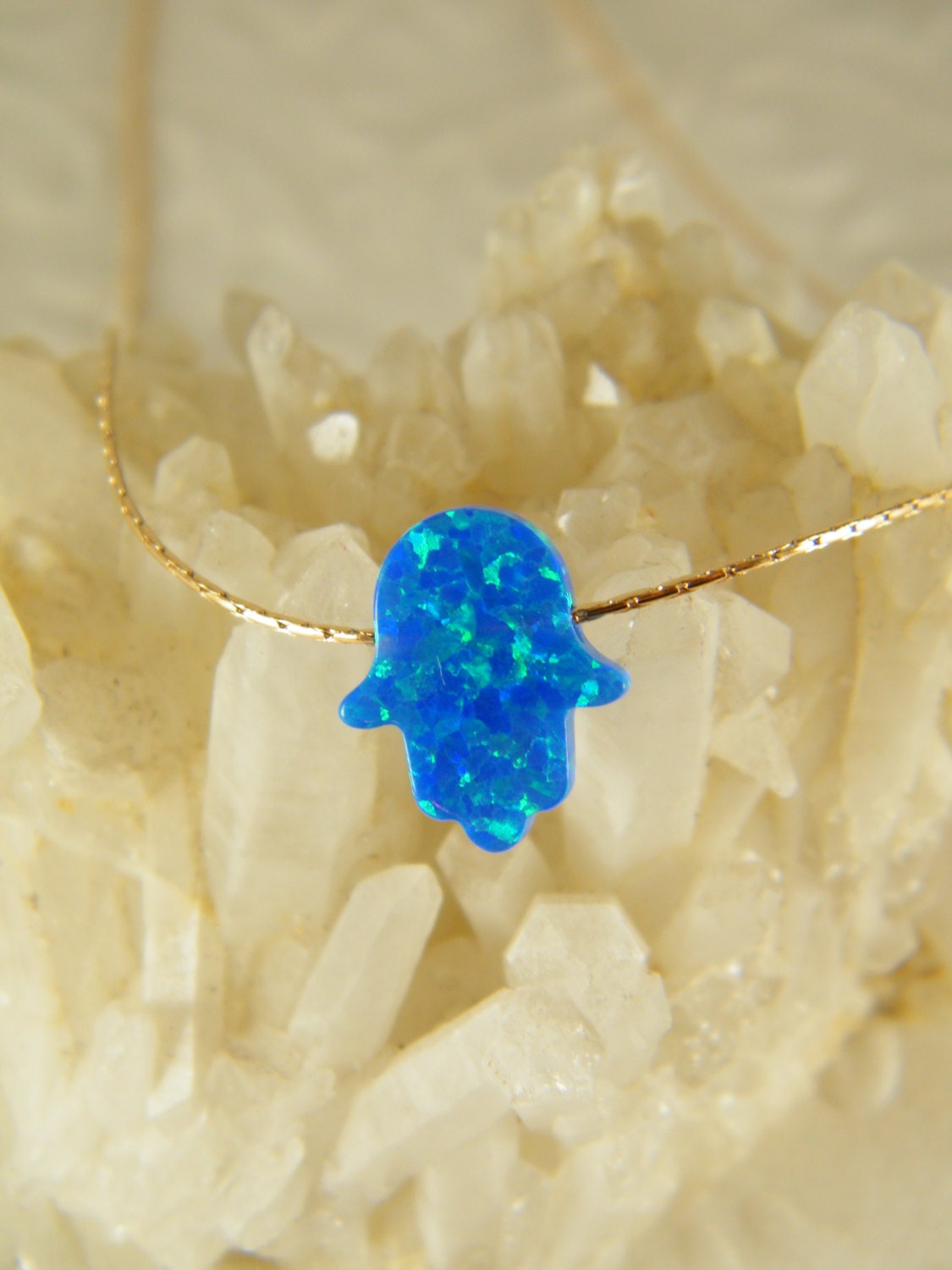 Blauen Opal Hamsa Gold Gefüllt Halskette von SheriEthnicJewelry