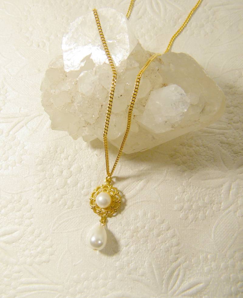 Braut Halskette, Hochzeitsschmuck, Gold Perle Perlen Anhänger, Tear Drop Perle, Weiß Geschenk Für Braut, Sie von SheriEthnicJewelry