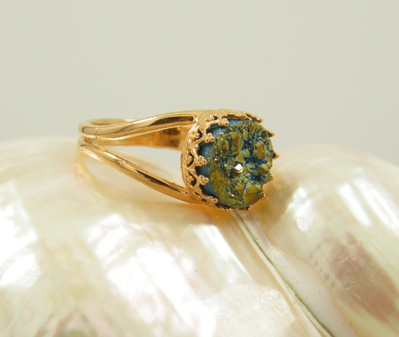 Druzy Grün Edelstein-Ring von SheriEthnicJewelry