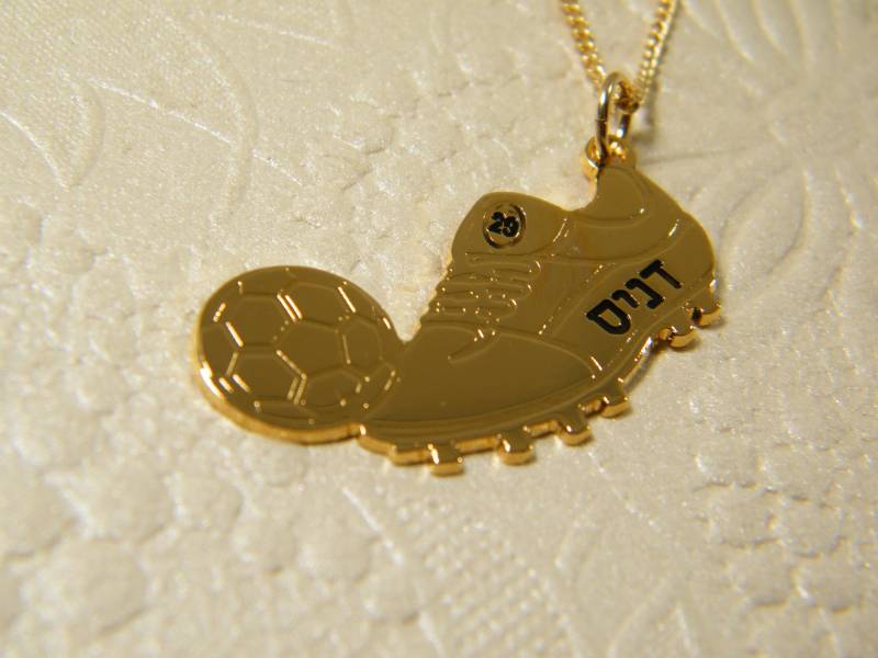 Fußballschuh Kette, Fußball Anhänger, Junge Halskette, Namenskette, Ball Personalisierte Custom Gold Filled von SheriEthnicJewelry