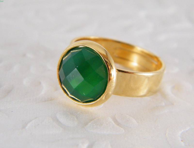 Grüner Achat Edelstein Vergoldet Ring von SheriEthnicJewelry