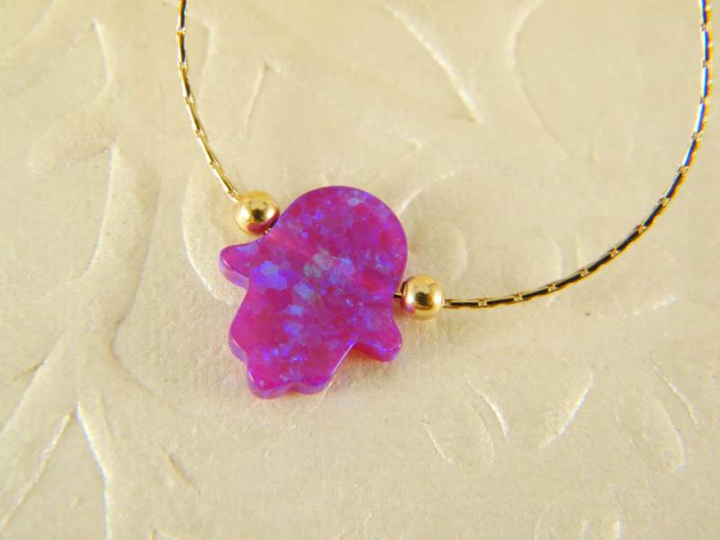 Hamsa Halskette, Lila Opal Hamsa, Gold Gefüllt Kleine Anhänger, Fatima Hand Schmuck, Auge Amethyst Schmuck von SheriEthnicJewelry