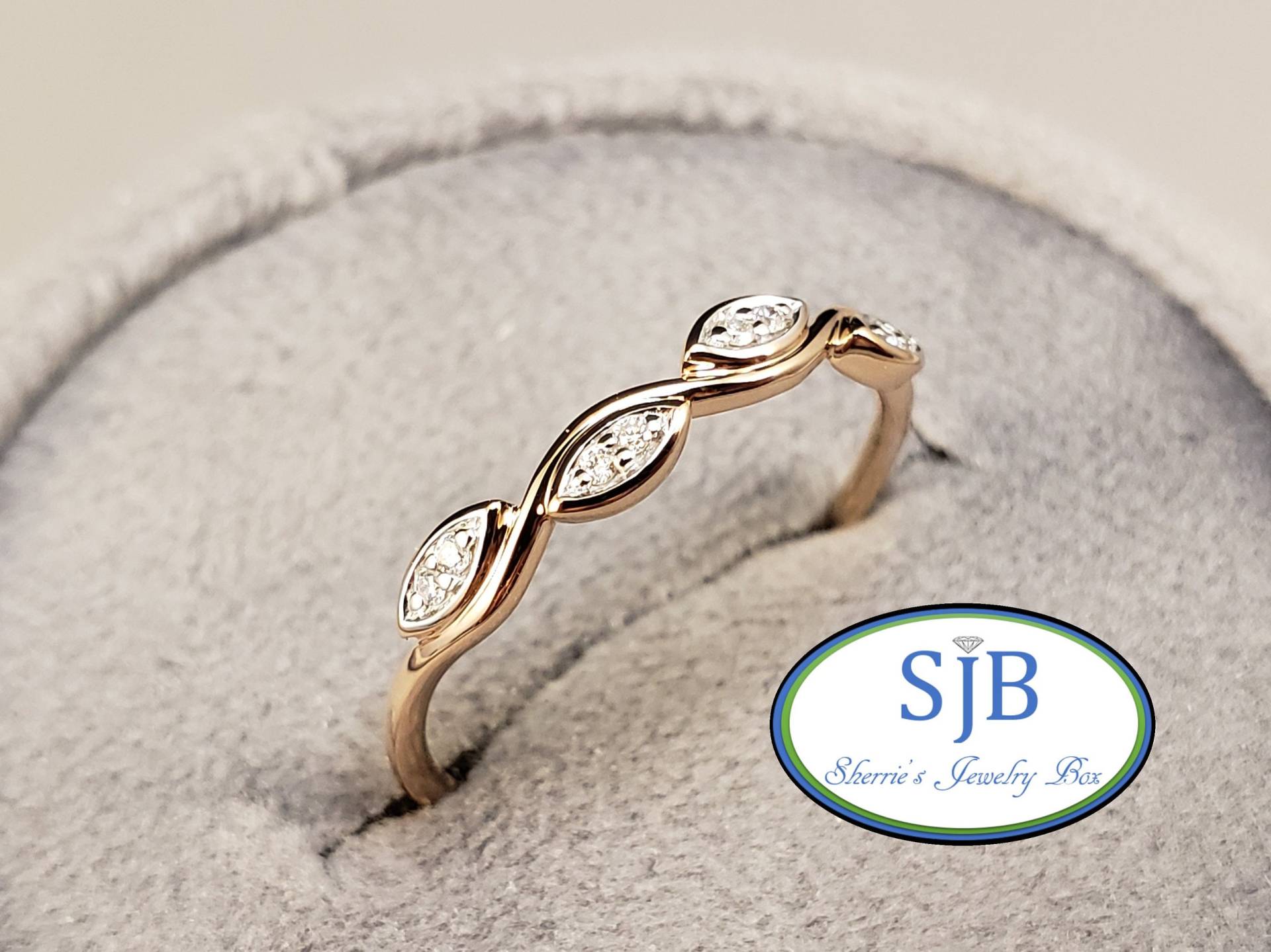 Diamant Bänder, 14K Rosegold Band, Eheringe, Stapelbare Diamantbänder, Größe 6, 5, #bt917 von SherriesJewelryBox