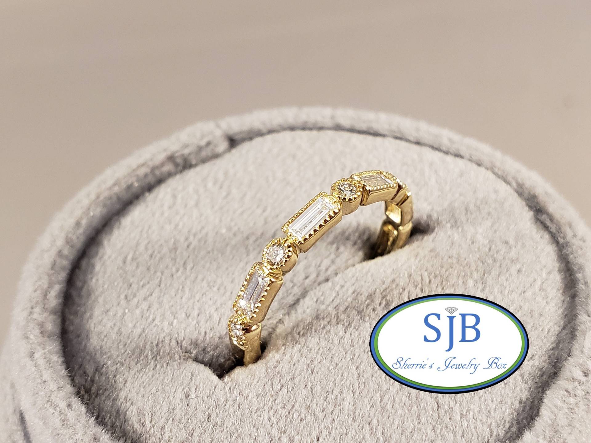 Diamantbänder, 14K Gelbgold Baguette & Runde Diamantband, Hochzeits - Und Jahrestagsringe, Stapelbare Bänder, Größe 6, 5, # R1027 von SherriesJewelryBox