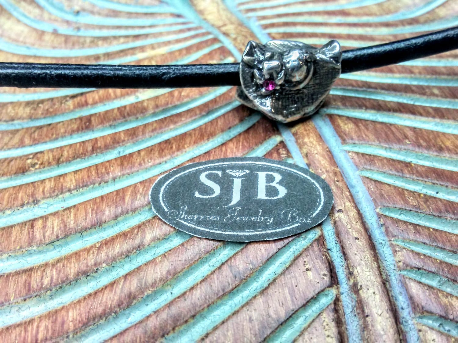 Silber Hut Charm, Derby 925Er Vintage Look Charm Bead Mit Rosa Stein, Passend Für Chamilia Swarovski von SherriesJewelryBox