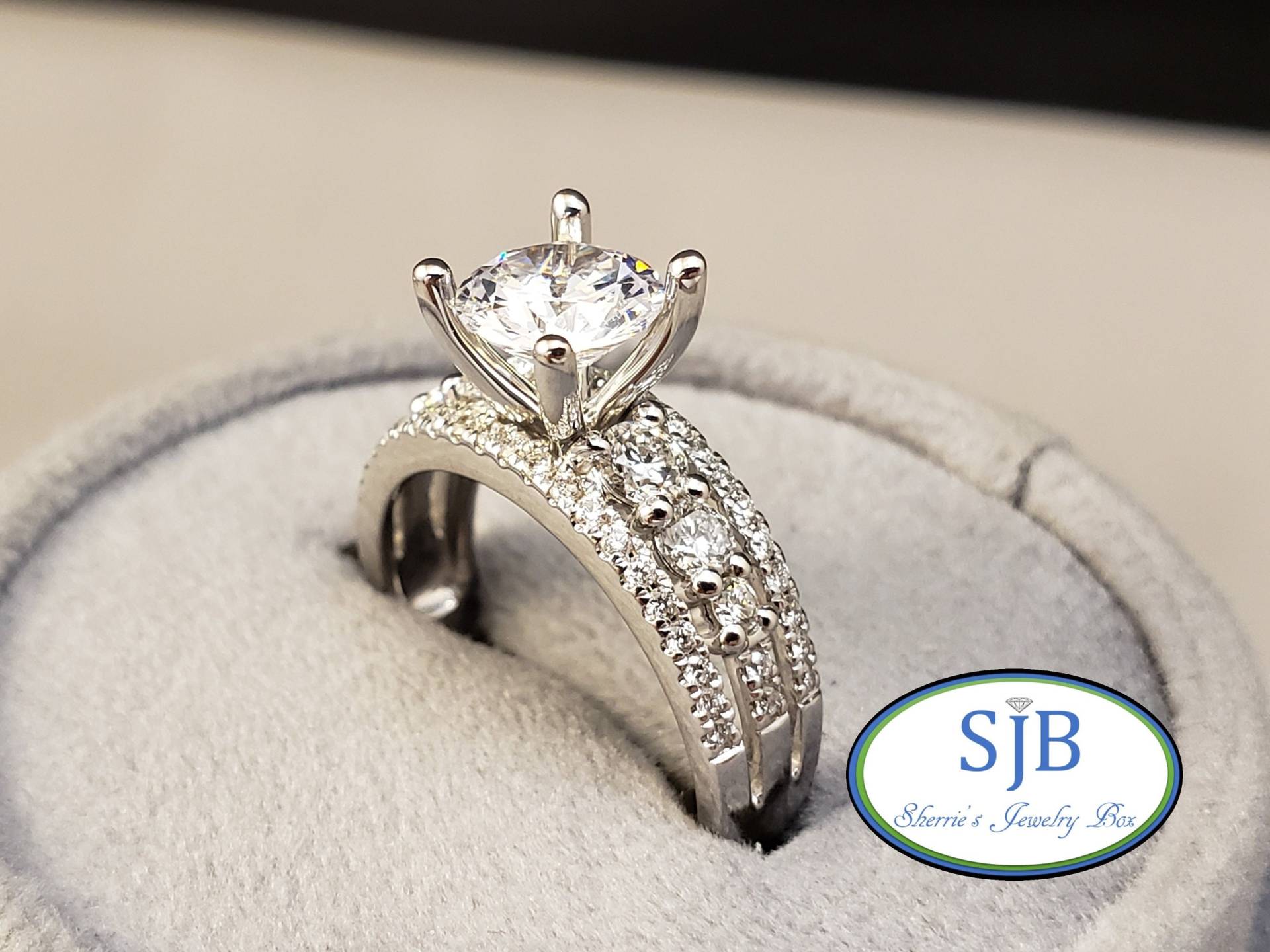 Verlobungsringe, 14K Diamant Verlobungsring, Weissgold 3 Reihen Simi Mount Grösse 6.5, #bt905 von SherriesJewelryBox