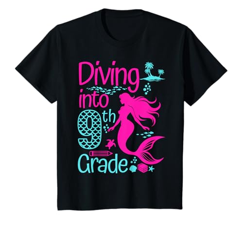 Kids Back to School, 9. Klasse, Motiv: Meerjungfrau unter dem Meer T-Shirt Kids Back to School, 9. Klasse, Motiv: Meerjungfrau unter dem Meer T-Shirt von Shertvibes Back To School Diving Into Mermaid