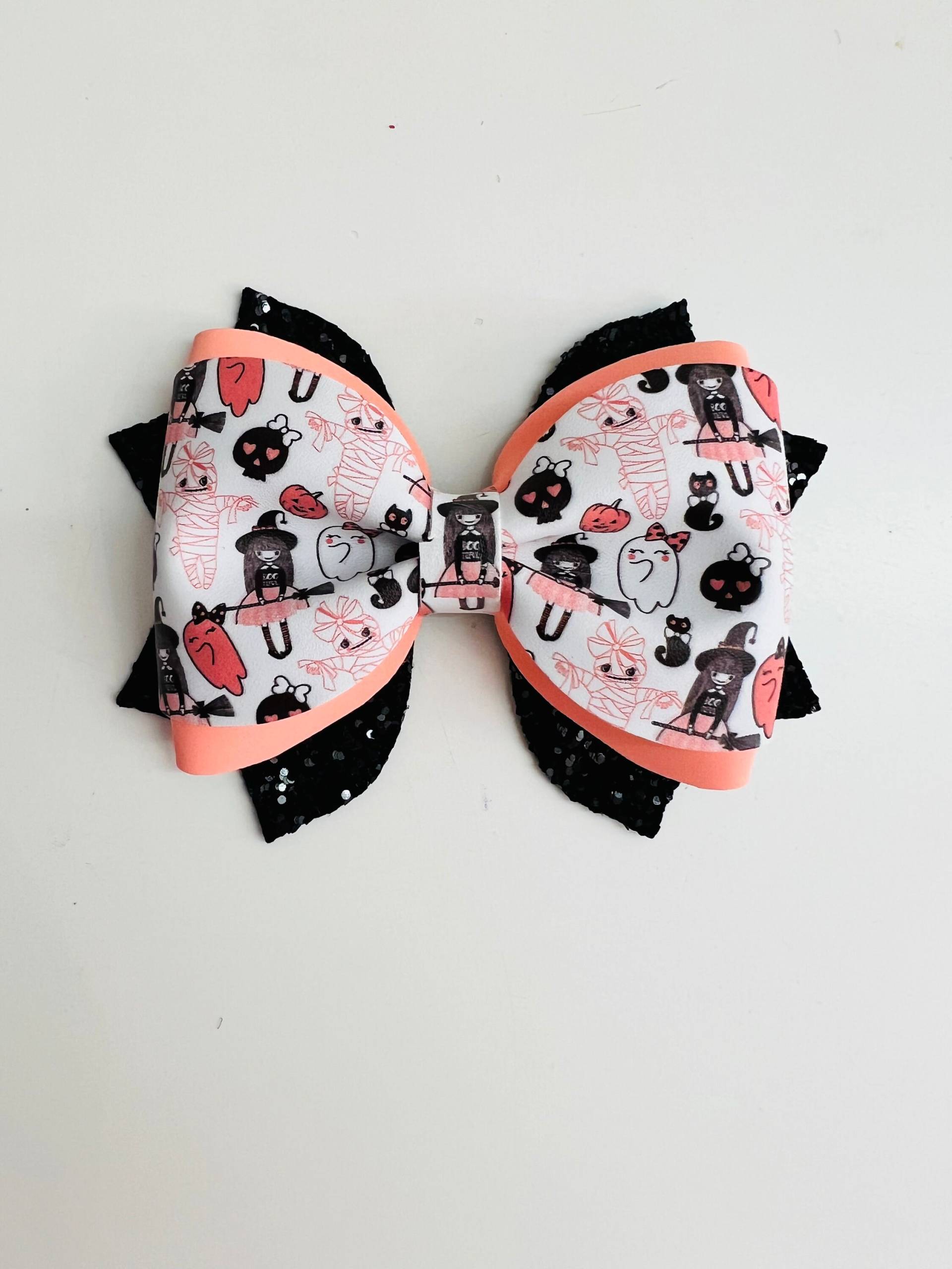 Niedliche Geister Und Hexen, Halloween, Spukhaus, Schleifen Niedliche Geister Und Hexen, Halloween, Spukhaus, Schleifen von ShesAllCrafty