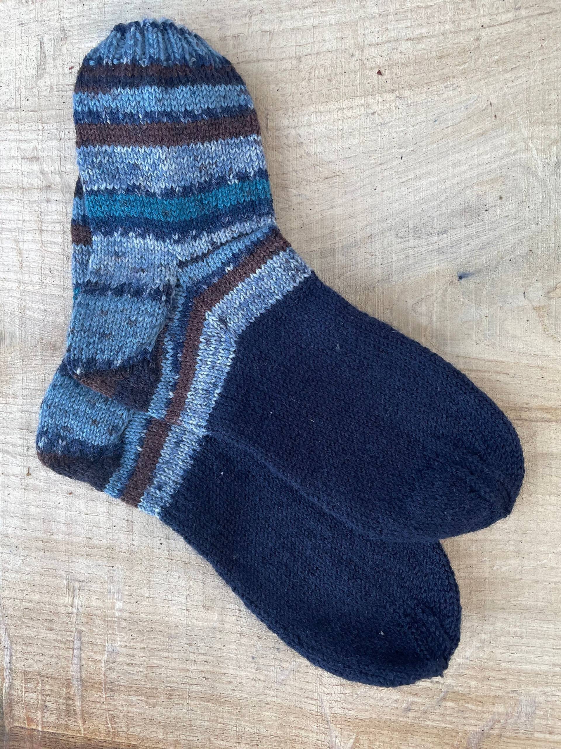 Gestrickte Socken Gr 32/33 Gestrickte Socken Gr 32/33 von Shettysheep