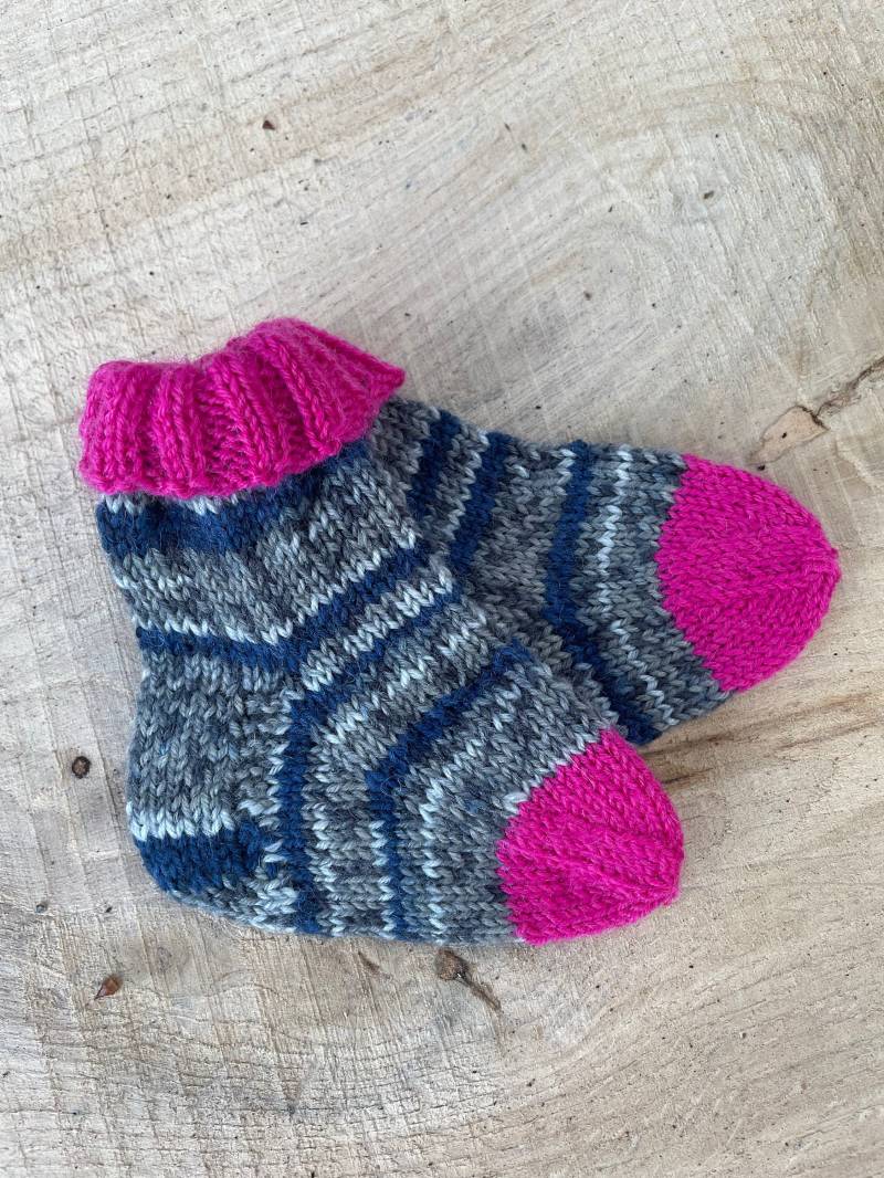 Wollsöckchen Gr 17/18, Babysocken, Babysöckchen von Shettysheep