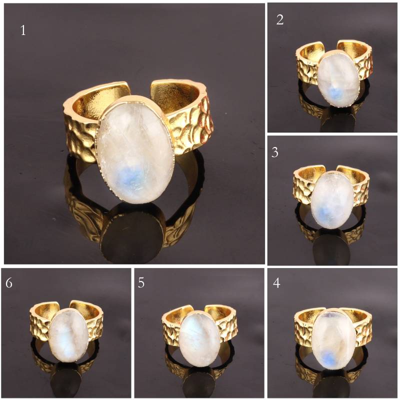 Natürlicher Blauer Mondstein Vergoldete Verstellbare Ringe, Ovaler Juni Geburtsstein Ring | Krokodil Textur Statement von ShifaJewels