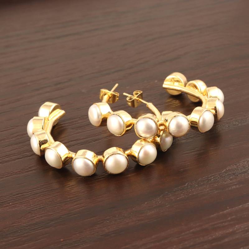 Süsswasserperlen Ohrringe Runde Form Perle Vergoldet Hoop Ohrring, Perlen Collated Set Ohrring Statement von ShifaJewels