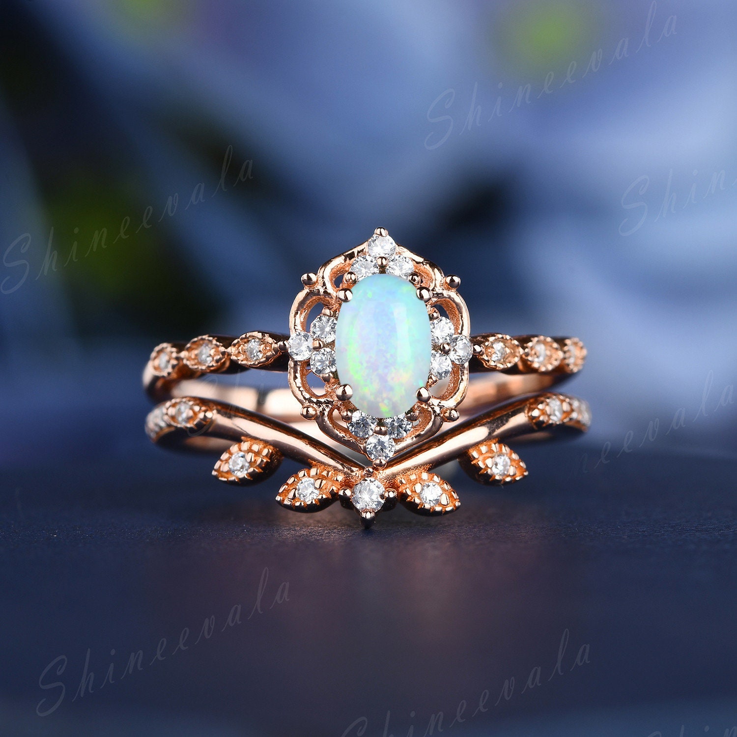 14K Roségold Opal Verlobungsring Set, Art Deco Ring, Floral Diamant Passendes Band, Stapelring Blumenringe, Geschenk Für Sie von Shineevala