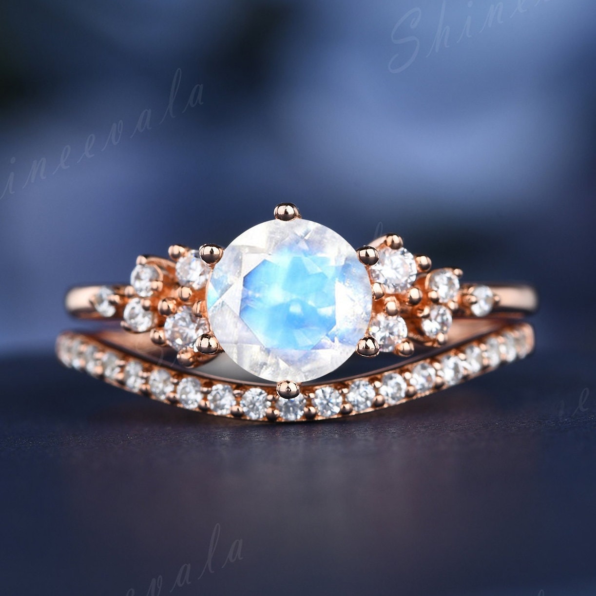 Blauer Mondstein Verlobungsring Set Rosegold Diamant Halbe Ewigkeit Ehering Art Deco Ring Juni Geburtsstein Versprechen Jubiläumsgeschenk von Shineevala