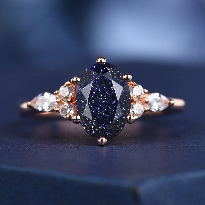 Oval Blauer Sandstein Verlobungsring Art Deco Cluster Roségold Marquise Diamant Ehering Galaxy Versprechen Ring von Shineevala