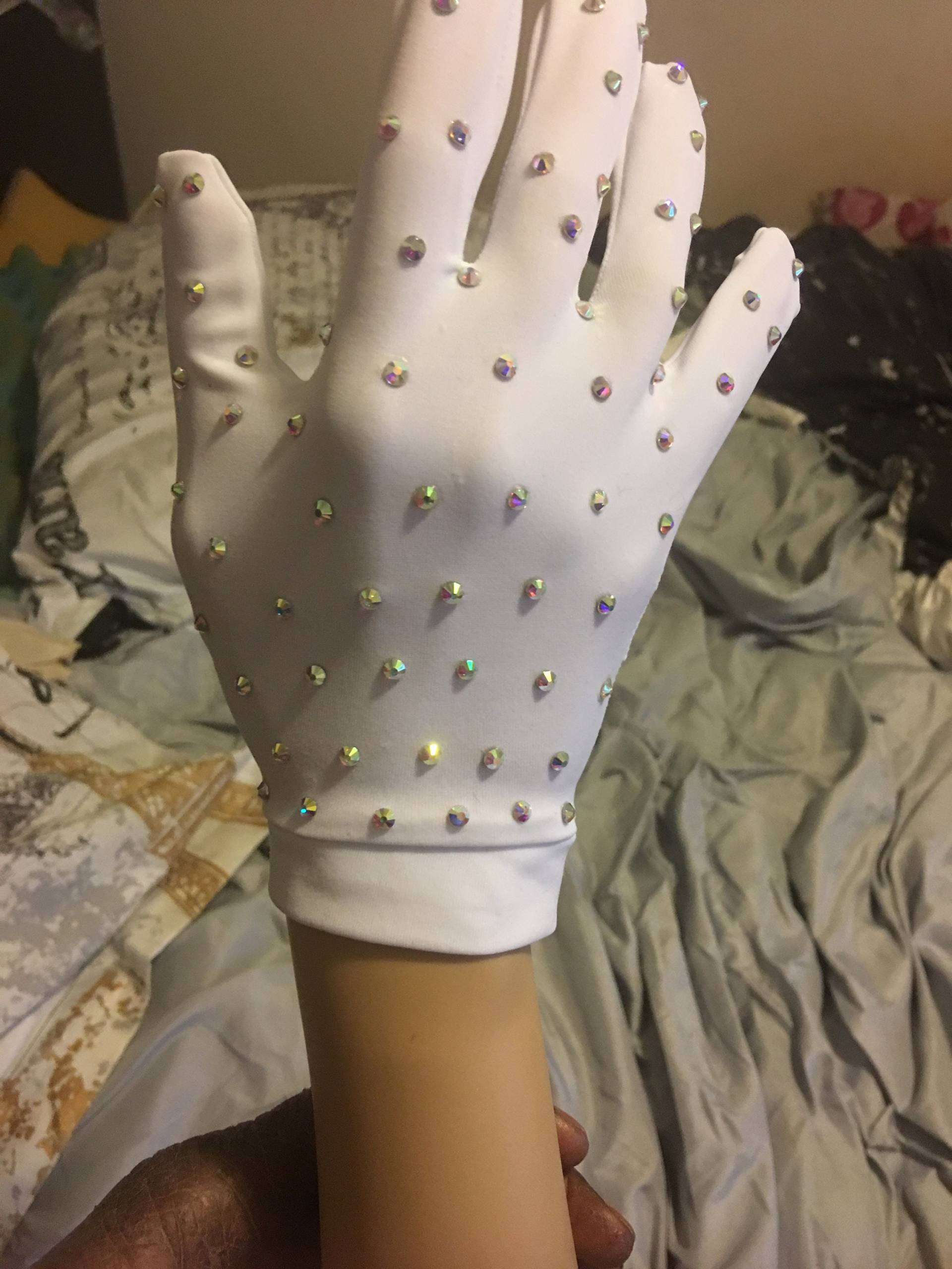 Individuelle Wettkampfhandschuhe von ShinyHandz