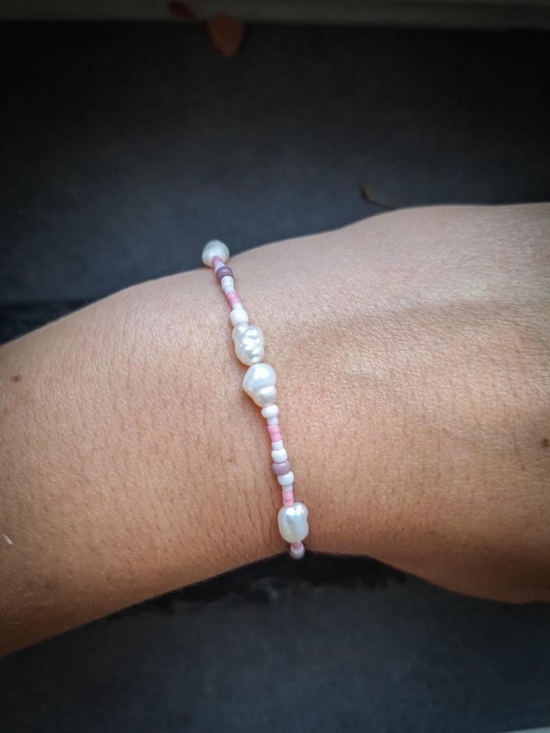 Buntes Perlenarmband Sommer von Shirinis