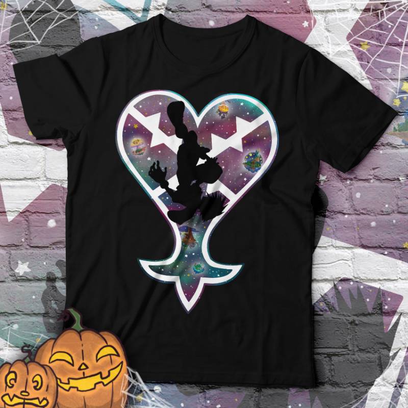 Kingdom || Von Uns Mit Liebe Entworfenes T-Shirt von ShirtCakeClothing