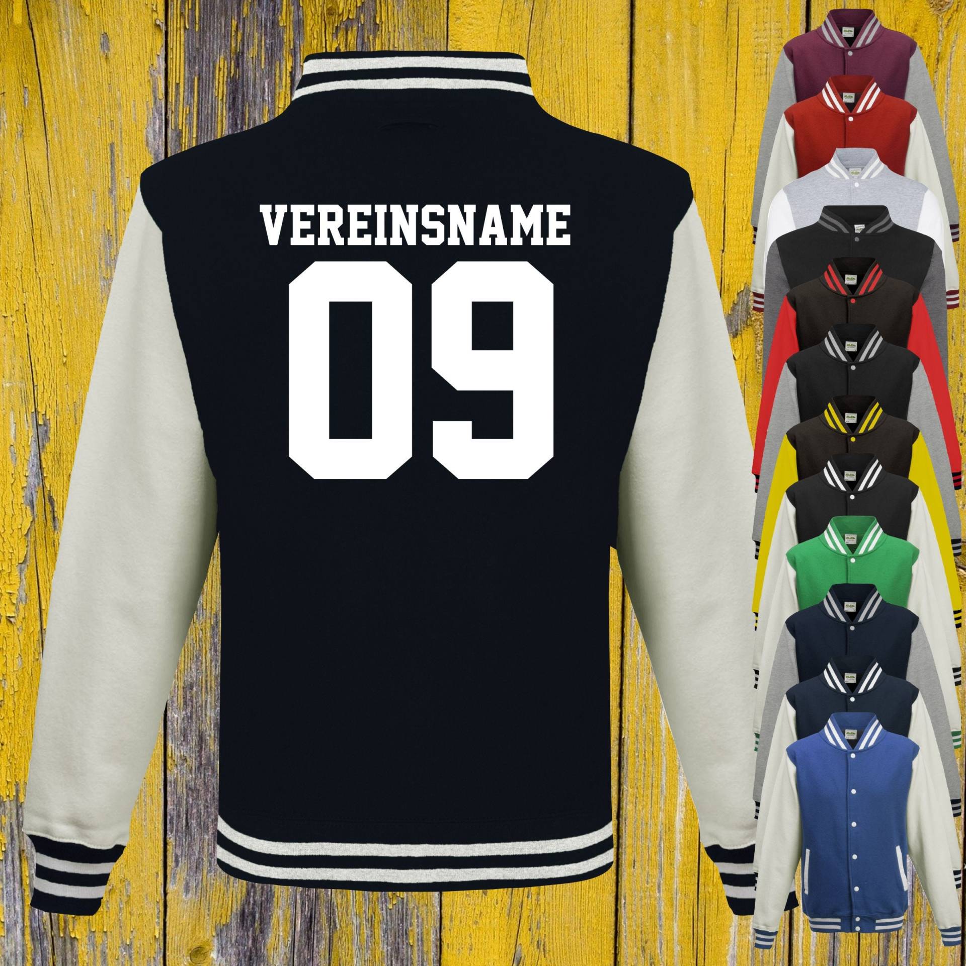College Jacke Mit Wunschdruck Auf Der Rückseite Vereinsname Und Zahl Trainings Sport Verein Varsity Jacket College Jacke Mit Wunschdruck Auf Der Rückseite Vereinsname Und Zahl Trainings Sport Verein Varsity Jacket von ShirtInStyle