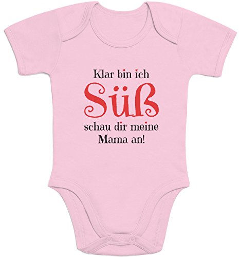 Shirtgeil Baby Body Mädchen - Klar Bin ich Süß schau dir Meine Mama an Kurzarm-Body 0-3 Monate Rosa von Shirtgeil