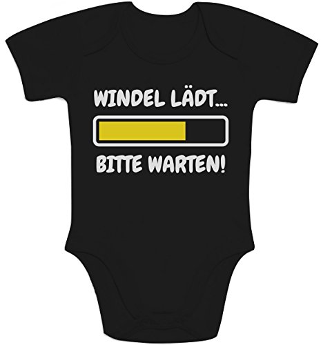 Shirtgeil Baby Body Kurzarm mit Spruch - Windel Lädt, Bitte Warten! - Baby Kleidung Junge Mädchen 3-6 Monate Schwarz von Shirtgeil