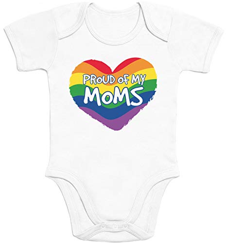 Shirtgeil Baby Body Proud of My Moms - LGBT Regenbogen Herz Geschenke für Mütter 12-18 Monate Weiß von Shirtgeil