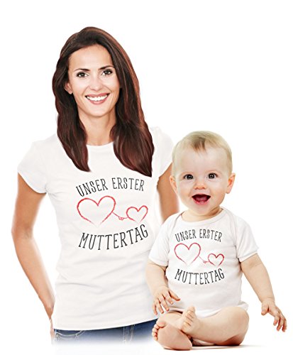Unser erster Muttertag - Süßes Geschenk Partner Outfit für Mama und Baby Body Body Weiß 6-12 Monate/Shirt Weiß XL von Shirtgeil