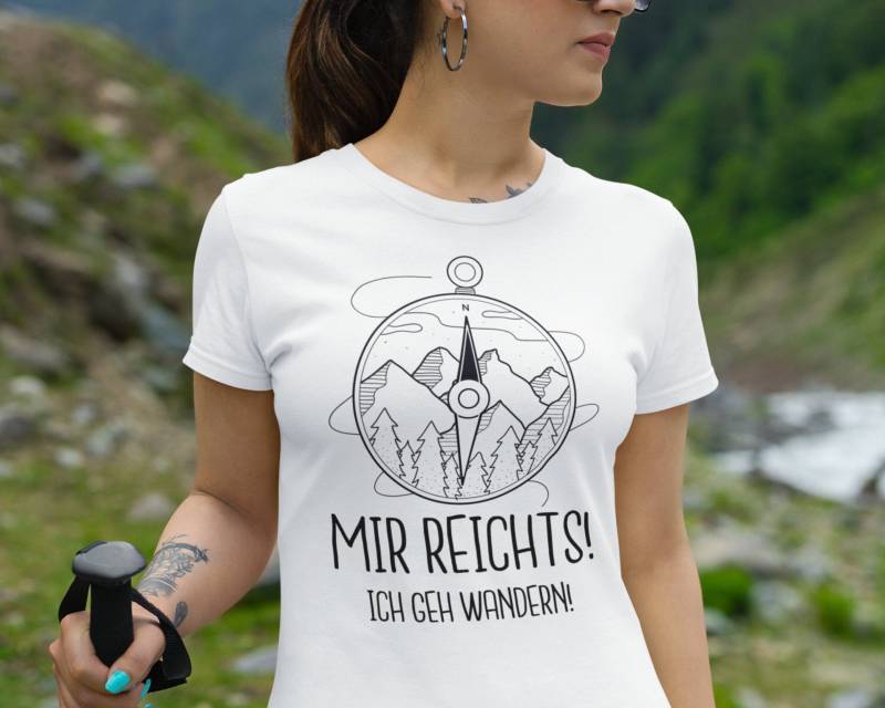 Wanderer T-Shirt Wandern Geschenk Frauen Bergsteigerin Campen Bergsteigen Outdoor von Shirtoase