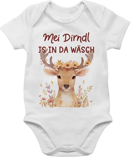 Baby Body Junge Mädchen - Kompatibel mit Oktoberfest Outfit - Mei Dirndl is in da Wäsch | Hirschkopf | Volksfest Hirsch | Trachtenfans - 6/12 Monate - Weiß - strampler bayrisch bayern der von Shirtracer