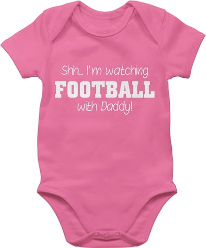 Baby Body Junge Mädchen - Sport & Bewegung - Shh...I'm watching football with Daddy! - weiß - 1/3 Monate - Pink - shh basketball outfit daddy babybody im strampler american summer von Shirtracer