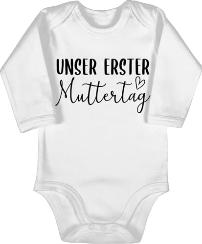 Baby Body langarm Mädchen Junge - Unser erster Muttertag Schwarz - 3/6 Monate - Weiß - muttertagsstrampler muttertagsgeschenk 1. babybody muttertagsbody muttertags muttertagsgeschenke mama mutter Baby Body langarm Mädchen Junge - Unser erster Muttertag Schwarz - 3/6 Monate - Weiß - muttertagsstrampler muttertagsgeschenk 1. babybody muttertagsbody muttertags muttertagsgeschenke mama mutter von Shirtracer