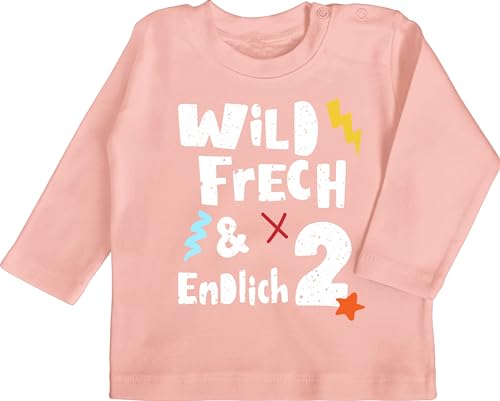 Baby Langarmshirt - 2. Geburtstag - Wild frech und endlich 2 - Zwei Jahre Wunderbar - 18/24 Monate - Babyrosa - zum Jahr Kindergeburtstag Jahren Geschenk Year 2, Jahre, 2ter Bin Years Birthday nr von Shirtracer