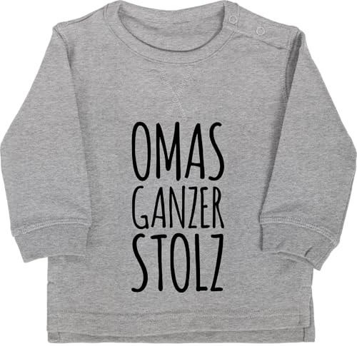 Baby Pullover Jungen Mädchen - Strampler & Junge - Omas ganzer Stolz - 6/12 Monate - Grau meliert - Sachen für Neugeborene oma Babykleidung zur Geburt Grandma Baby-Kleidung mit sprüchen enkelkind von Shirtracer