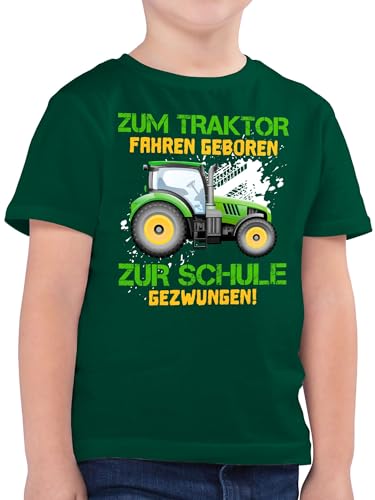 T-Shirt Jungen - Einschulung Junge - Zum Traktor Fahren geboren zur Schule gezwungen - Kinder Landwirt Bauern Lustig - 128 (7/8 Jahre) - Tannengrün - schulstarter t Shirt erstklässler trecker von Shirtracer