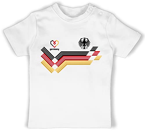 Fussball WM 2022 Fanartikel Baby - Deutschland Trikot - 12/18 Monate - Weiß - Deutschland Adler Tshirt - BZ02 - Baby Shirt für Mädchen und Jungen von Shirtracer