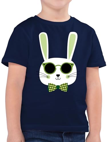 Kinder T-Shirt Jungen - Ostergeschenke Ostern - Osterhase Sonnenbrille Grün - 104 (3/4 Jahre) - Dunkelblau - Ostern. Tshirt Oster ostermotive Shirt ostermotiven osterhasen ostersachen von Shirtracer