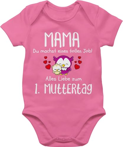 Shirtracer Baby Body Junge Mädchen - 1. Muttertag I Mama du machst einen tollen Job - 12/18 Monate - Pink - muttertagsbody muttertagsgeschenke muttertagsgeschenk muttertaf bodys 1.muttertagsgeschenke von Shirtracer
