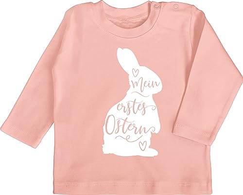 Baby Langarmshirt - Ostergeschenke - Mein erstes Ostern - Hasen Silhouette - weiß - 6/12 Monate - Babyrosa - Oster kleinigkeit Shirts Geschenk osterkleinigkeiten Shirt ostersachen Langarm osternest von Shirtracer