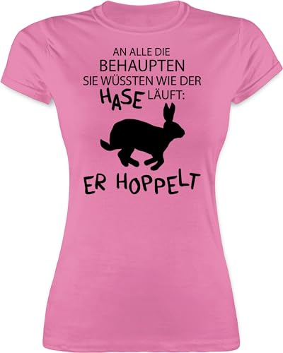 Shirt Damen - Der Hase hoppelt I Osterhase I Oster Hase I Hoppelhase - XL - Rosa - t osterhasen Bunny Tshirt - t-Shirt Hasen Ostern für Frauen hasenmotiv Rabbit Shirts häschen Ostern￼ tischirt. von Shirtracer
