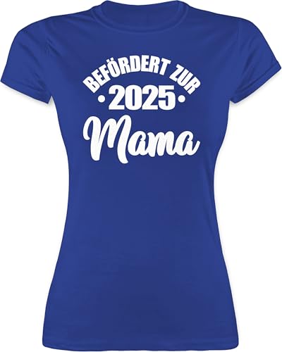 Shirt Damen - Frauen Werden zur Mama 2025 I Geschenk Geburt ersten Kindes - M - Royalblau - muttertagsgeschenke Mum t-Shirt mom Tshirt mütter Oberteil muttertagsgeschenk Muttertag Shirts von Shirtracer