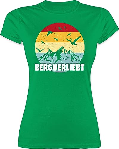 Shirt Damen - Vintage Bergverliebt - S - Grün - Geschenke zum wandern Sport Berg Tshirt Women Spruch Berge t Shirts Frauen tailliert t-Shirts t-Shirt von Shirtracer