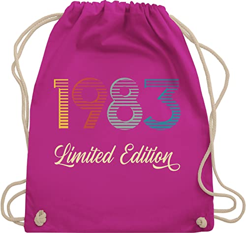 Shirtracer 40. Geburtstag - Limited Edition Retro 1983 Vierzigster - Unisize - Fuchsia - 40 geburtstag mann geschenkideen - WM110 - Turnbeutel und Stoffbeutel aus Baumwolle von Shirtracer