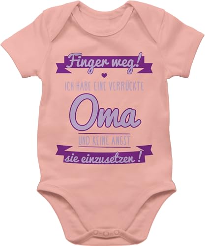 Shirtracer Baby Body Junge Mädchen - Sprüche - Ich Habe eine verrückte Oma-lila - 3/6 Monate - Babyrosa - mit spruch strampler neugeborene süße babystrampler jungen bodys für babys bodie babykleidung von Shirtracer