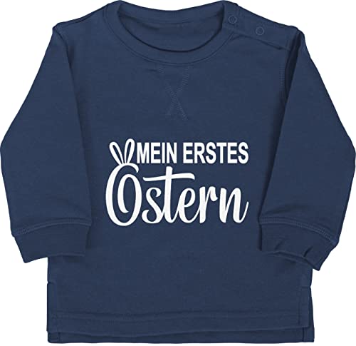 Shirtracer Baby Pullover Jungen Mädchen - Ostergeschenke - Mein erstes Ostern - weiß - 6/12 Monate - Navy Blau - Oster kleinigkeit ostersachen osternest ostermitbringsel osterideen hase Happy Easter von Shirtracer