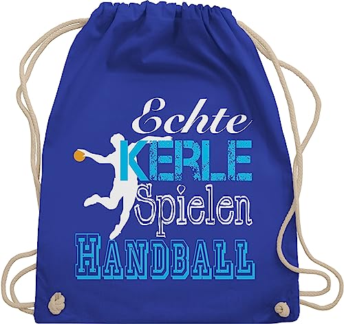 Turnbeutel Rucksack - EM 2026 Trikot Ersatz - Echte Kerle Spielen Handball weiß - Unisize - Royalblau - geschenke handballbeutel handballer jungs beutel sportbeutel kinderturnbeutel hanball jungen von Shirtracer