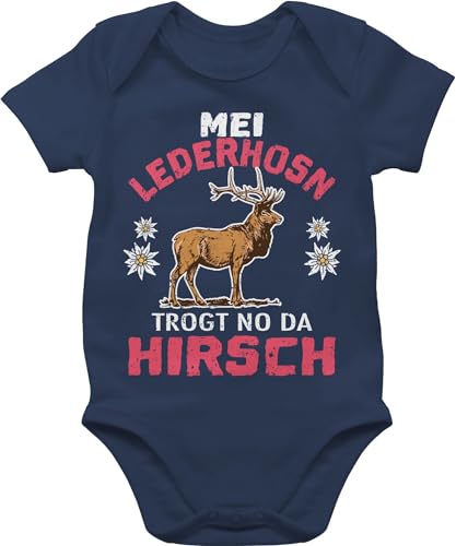 Baby Body Junge Mädchen - Kompatibel mit Oktoberfest Outfit - Mei Lederhosn trogt no da Hirsch - weiß/rot - 1/3 Monate - Navy Blau - meine lederhose trägt noch der baby-kurzarmbodys bayrisches von Shirtracer