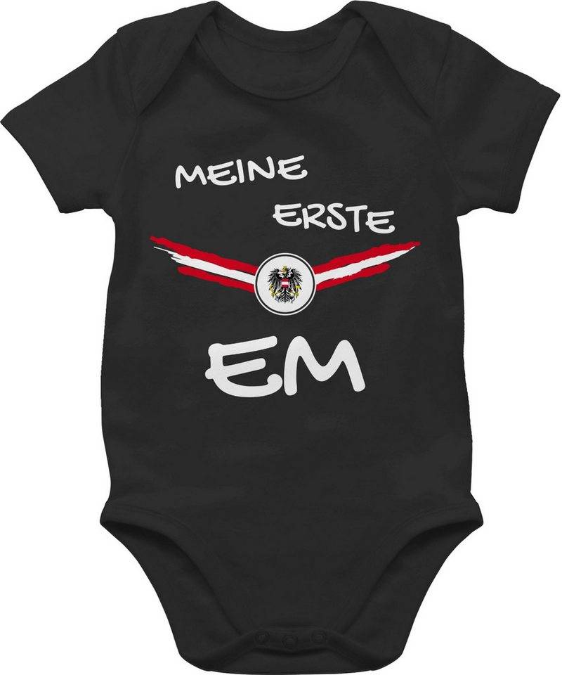 Shirtracer Shirtbody Meine erste EM Österreich 2026 Fussball WM Fanartikel Baby von Shirtracer