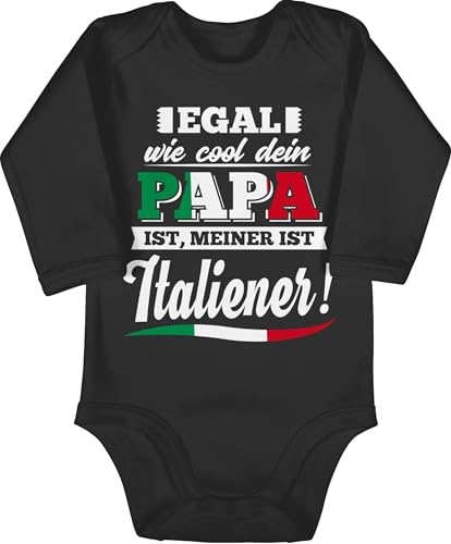 Baby Body langarm Mädchen Junge - Sprüche - Egal wie Cool dein Papa meiner ist Italiener - 3/6 Monate - Schwarz - trikot babygeschenke spruch baba babybody italienisch babygeschenk spruche vater von Shirtracer