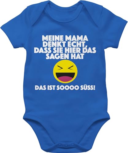 Baby Body Junge Mädchen - Sprüche - Emoticon - Meine Mama denkt echt, dass sie hier das sagen hat. Das ist soooo süß! - 1/3 Monate - Royalblau - mit coolem spruch babystrampler jungen aufschrift von Shirtracer